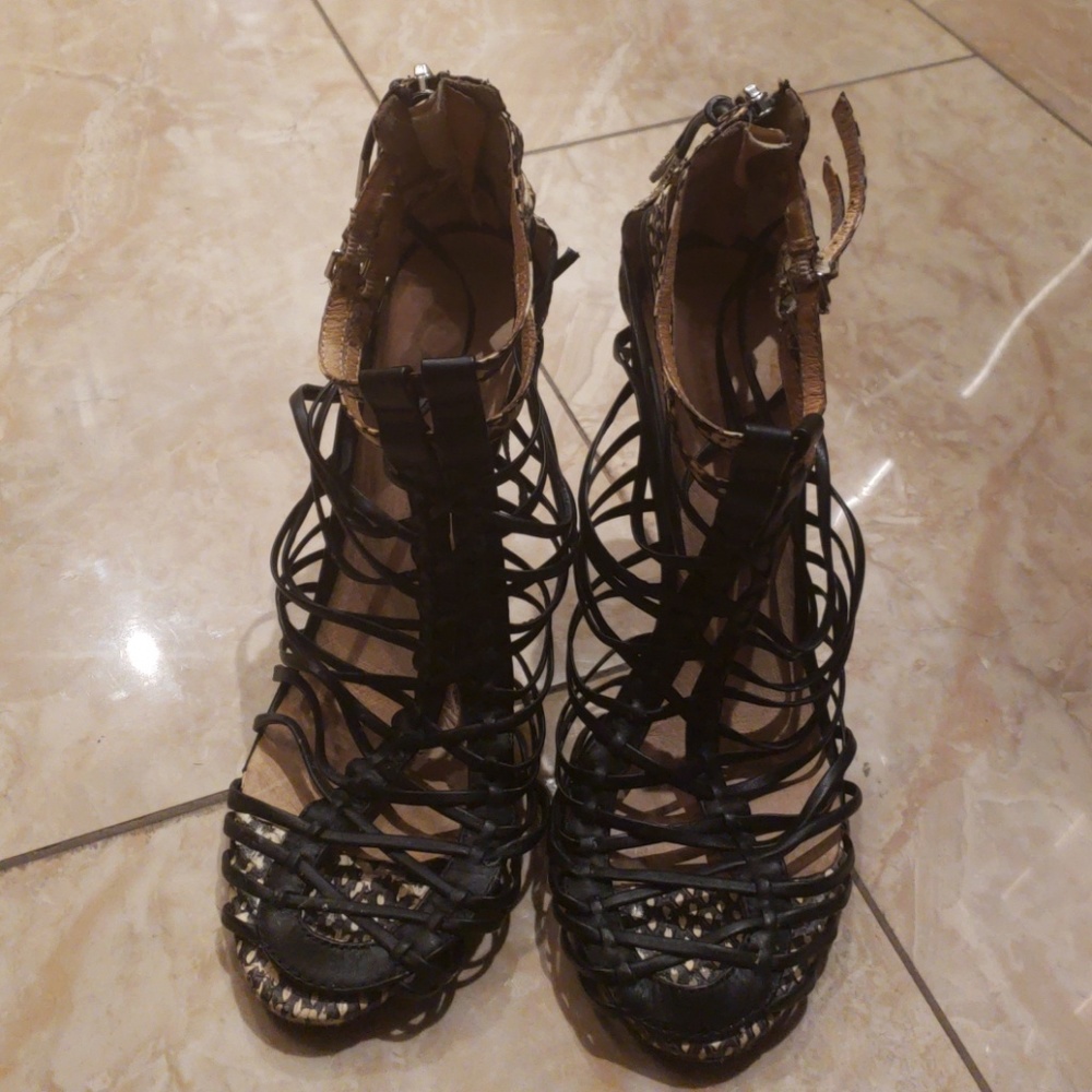 Strappy sandals